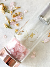 Load image into Gallery viewer, Rose Quartz Gemstone Glass Bottle with Tea Infuser
